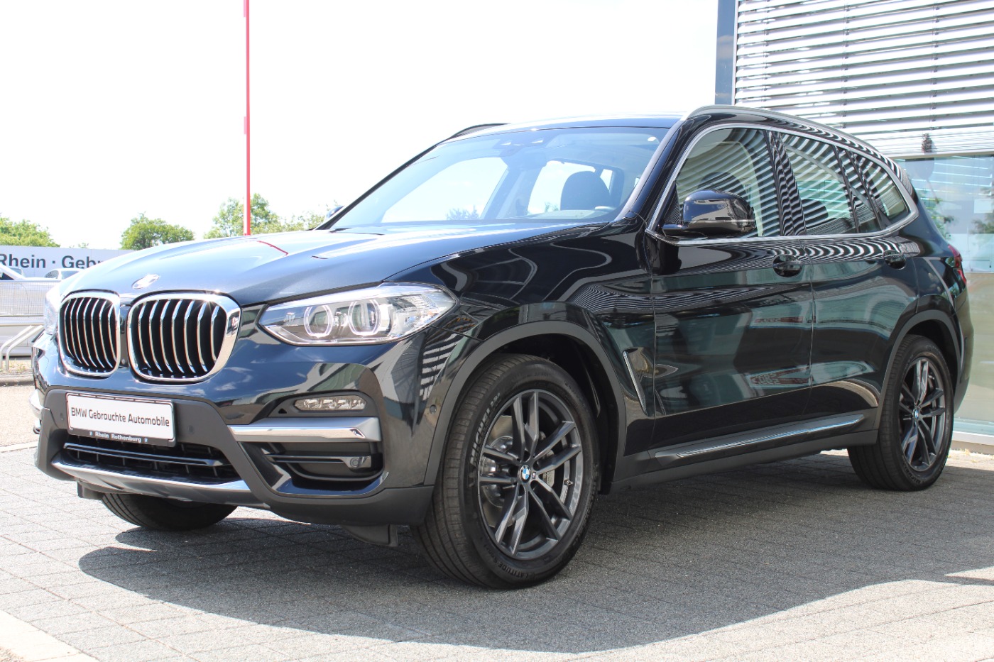 BMW X3 xDrive30d Luxury Line HeadUp AHK Pano LIVE