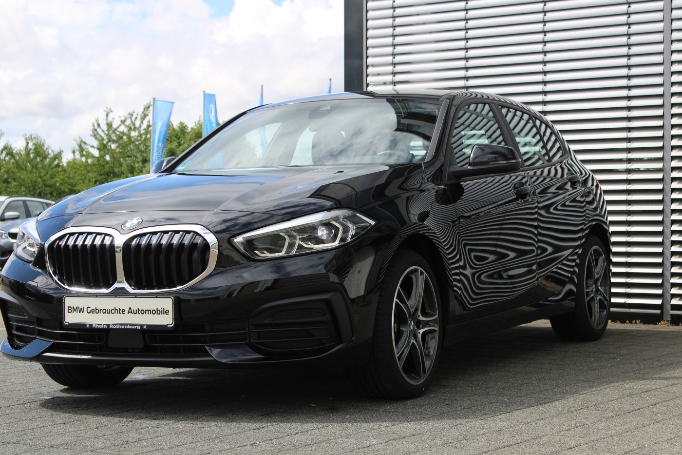 BMW 118i 5-Türer Advantage Navi LED LiveCockpitProf