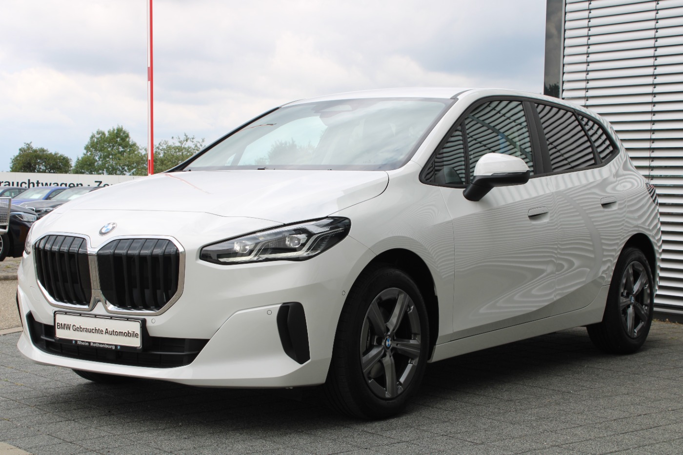 BMW 216i Active Tourer Navi AdLED Kamera SH DAB
