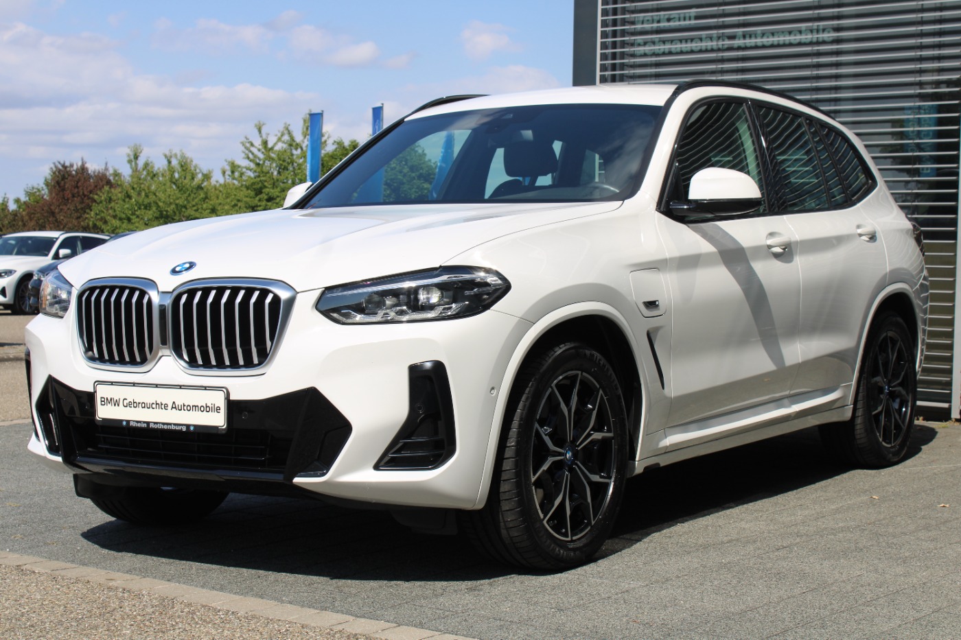 BMW X3 xDrive30e M Sportpaket Navi LED Kamera DAB SH