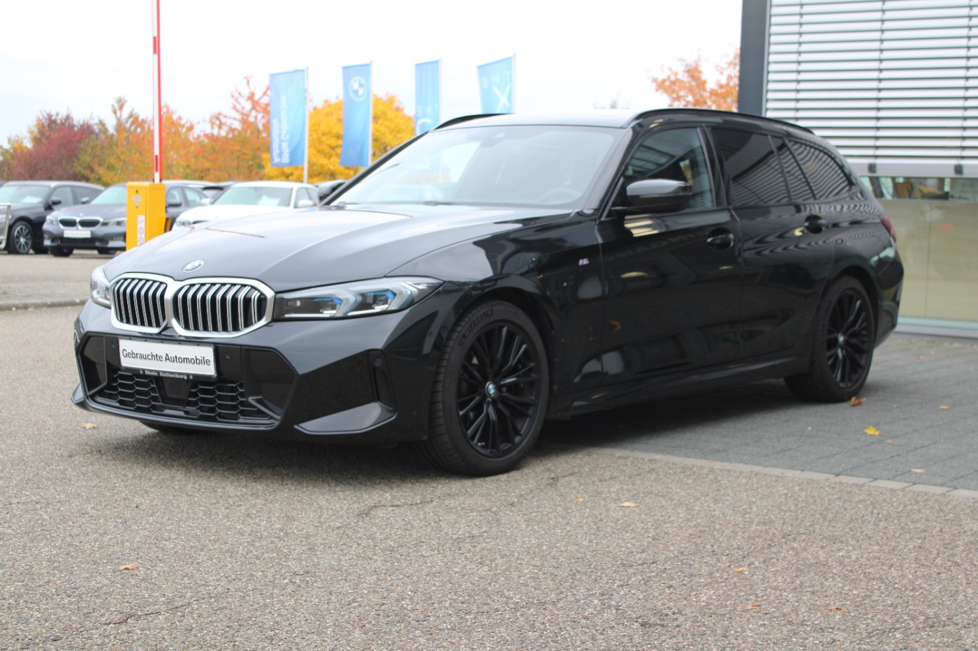BMW 320d xDrive Tour M Sport Inno ACC AHK Pano Cam