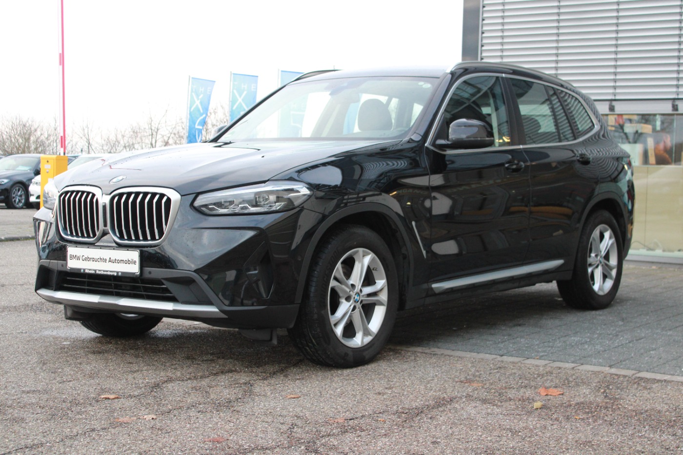 BMW X3 xDrive20d Navi LED Sportsitze AHK DAB Kamera