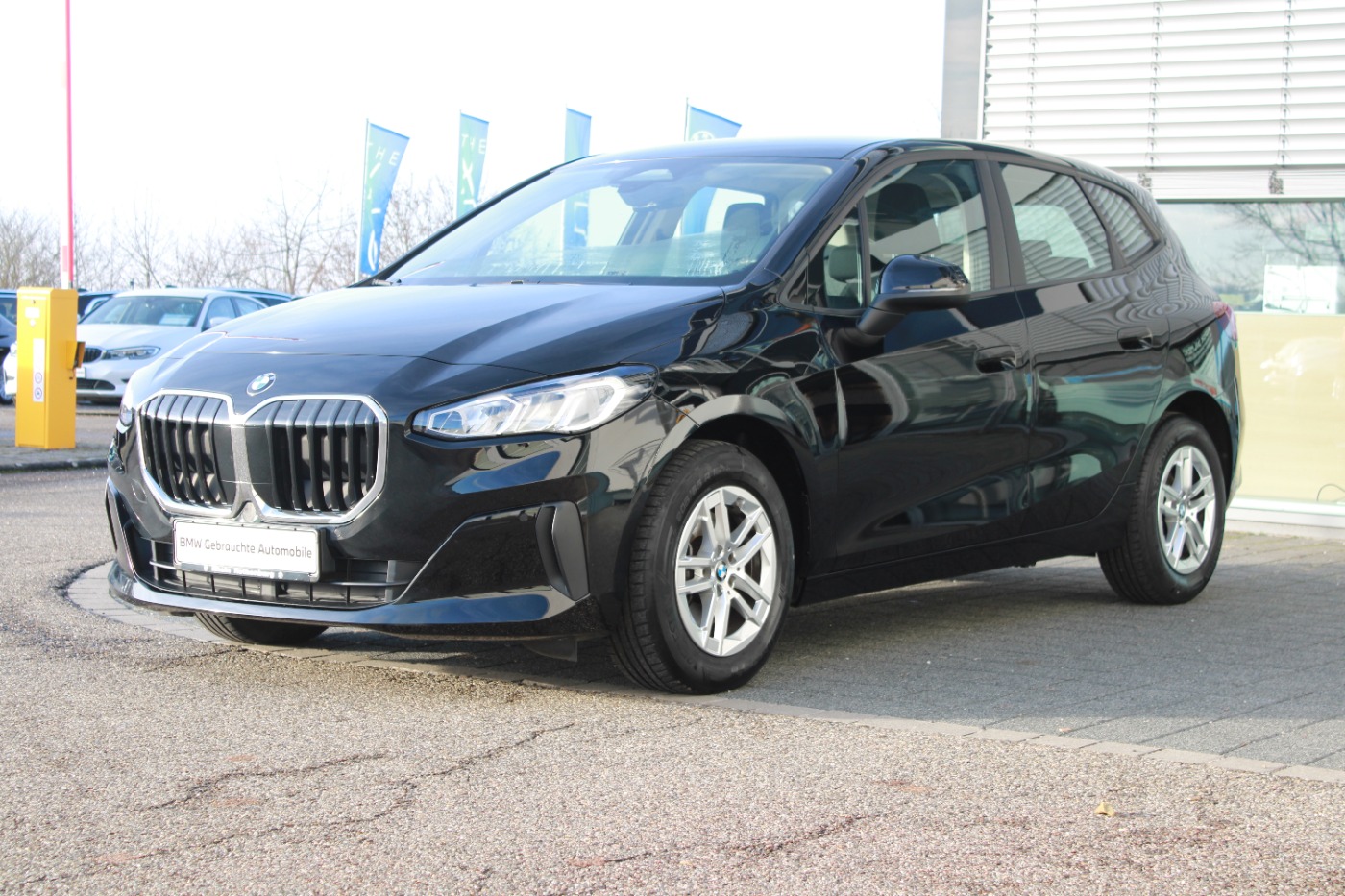 BMW 218i Active Tourer Navi LED Kamera DAB SH Alu