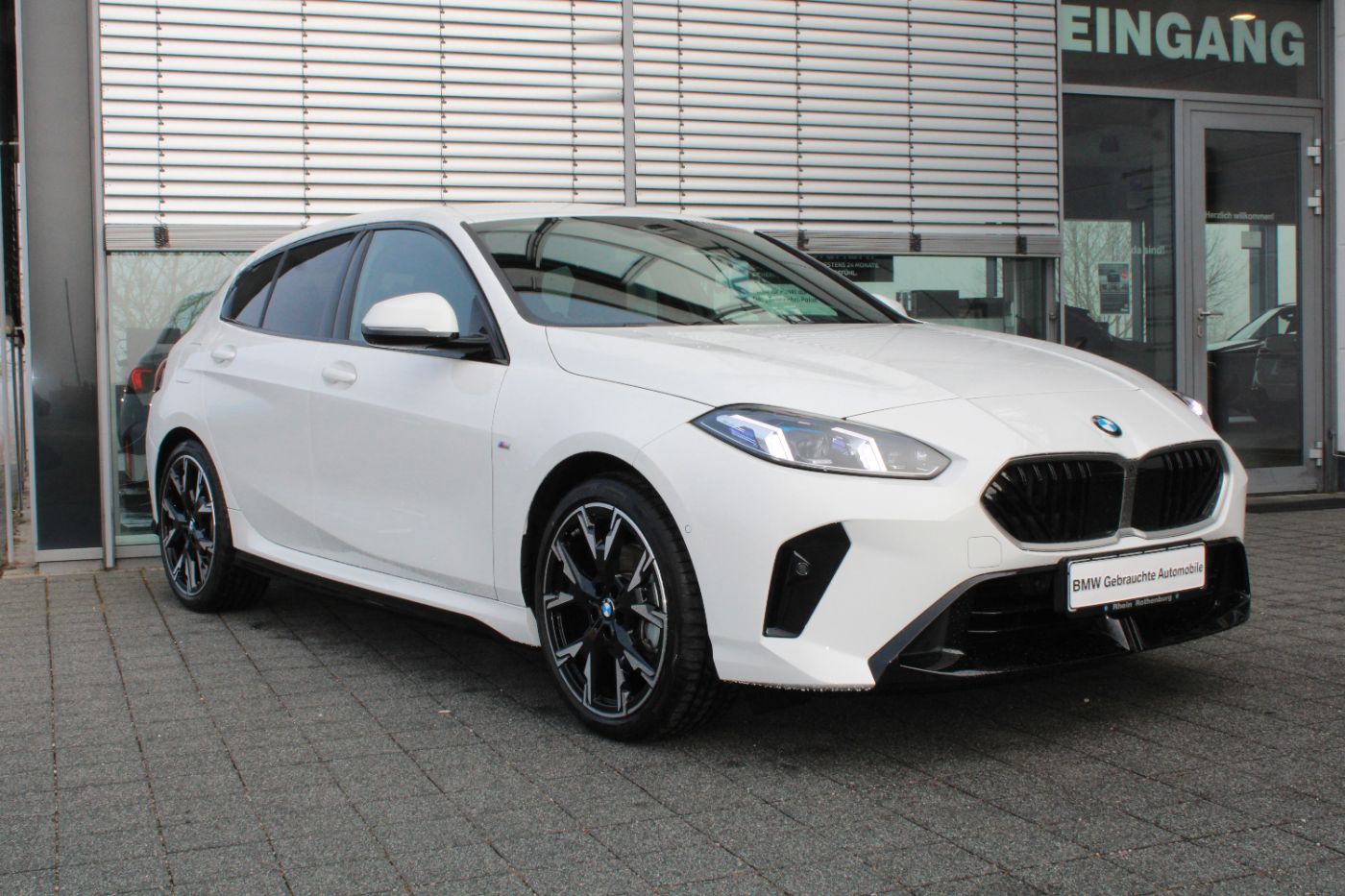 BMW 120i 5-T&uuml;rer M Sportpaket Live HeadUp AdLED Cam