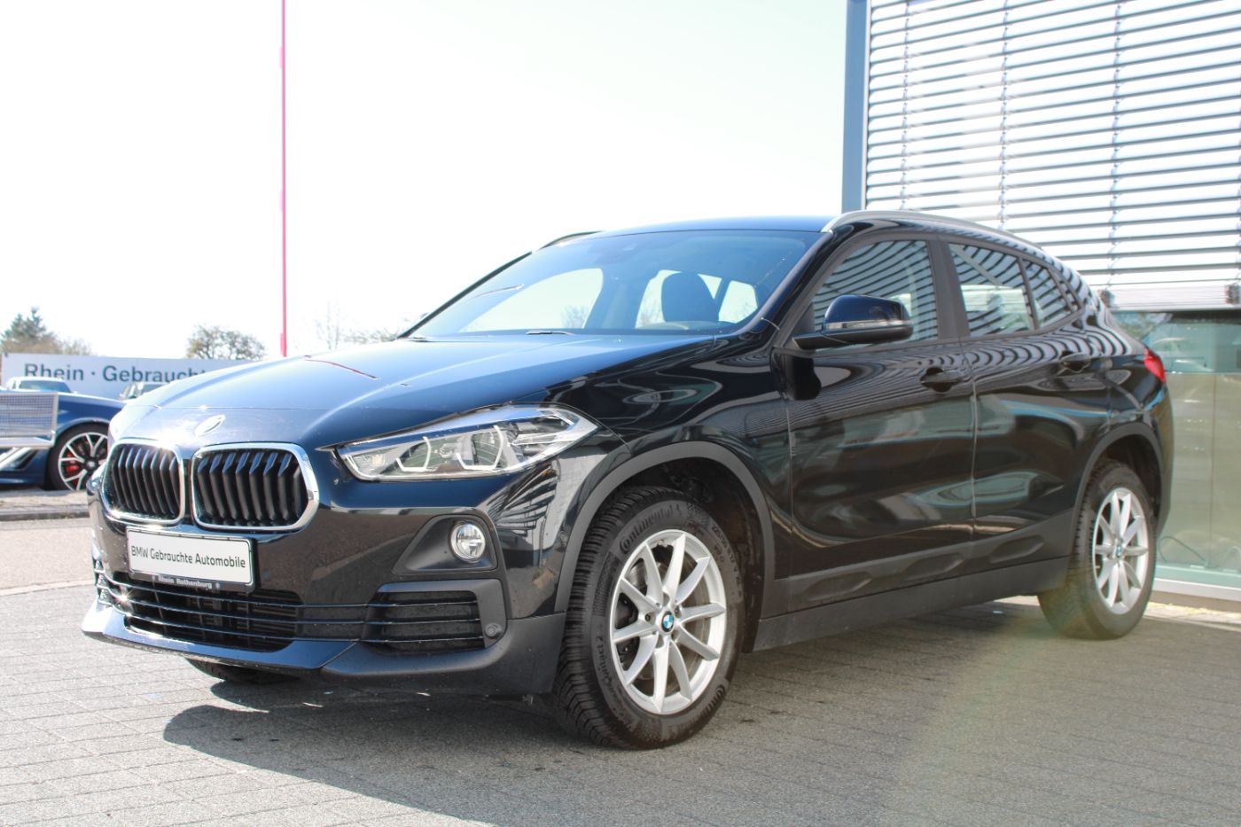 BMW X2 xDrive18d Advantage Navi LED AHK Kamera SH