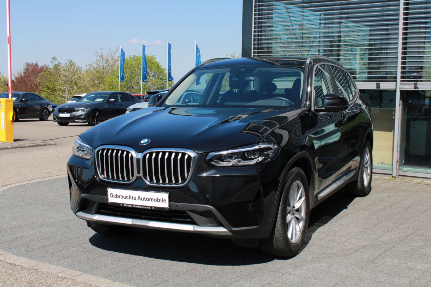 BMW X3 xDrive20i Navi LED Facelift AHK Kamera DrivAs