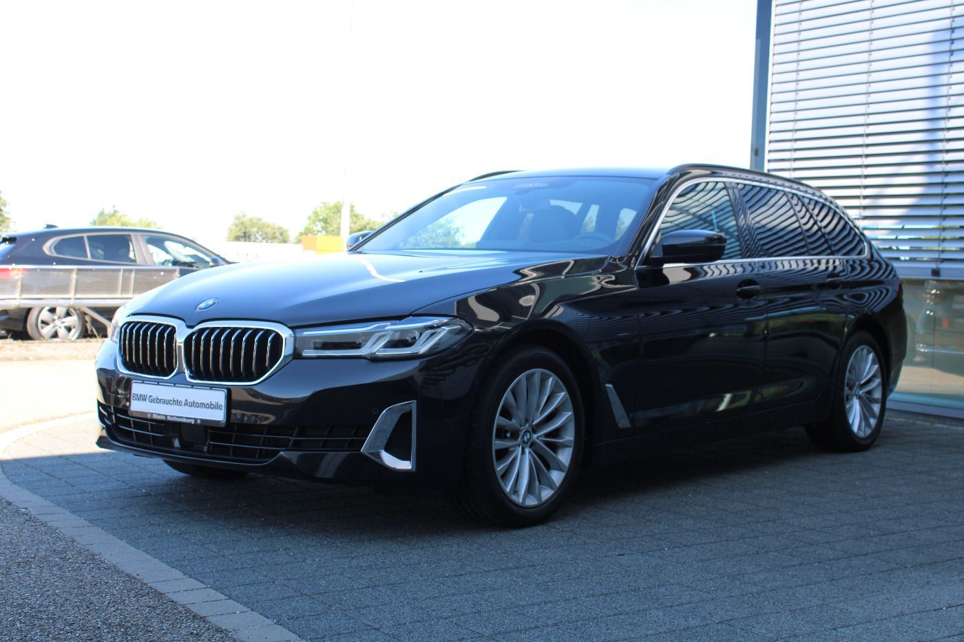 BMW 520d Touring Luxury Line ACC Pano AHK HeadUp DAB