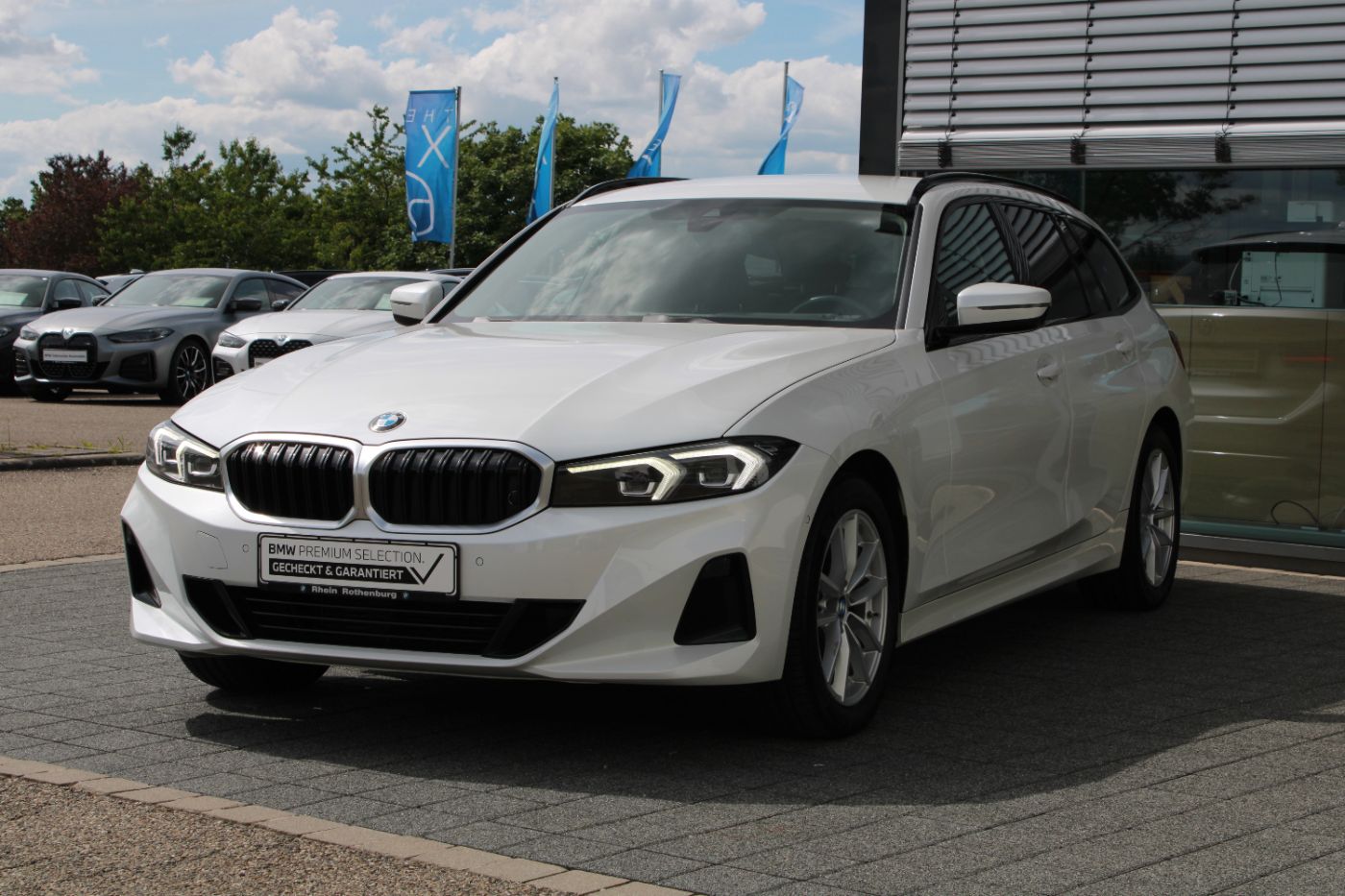 BMW 320d Touring Navi LED Live Kamera DAB Tempomat