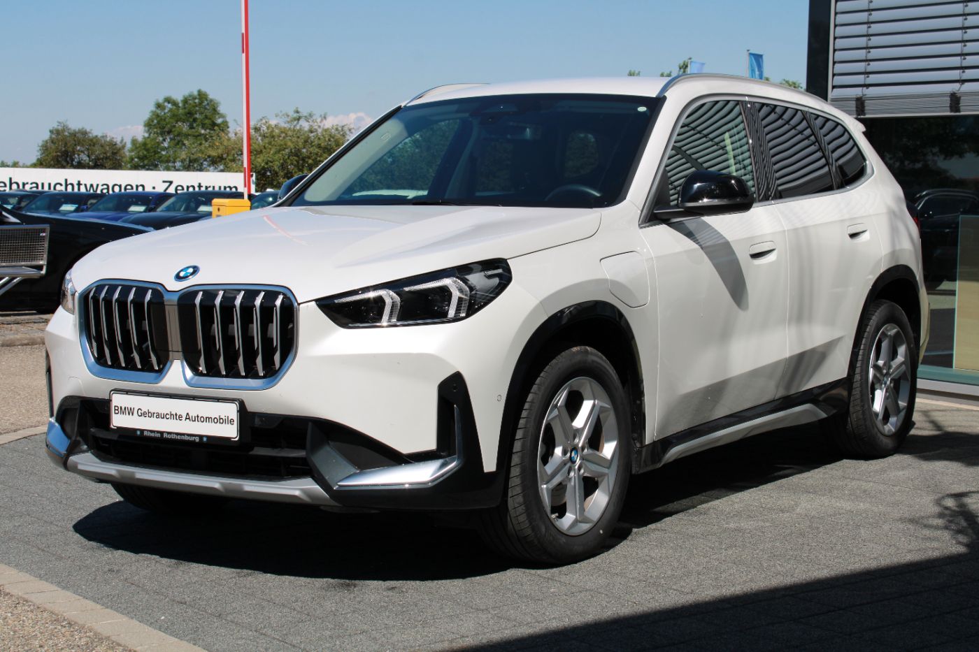BMW X1 xDrive25e xLine Navi LED AHK DriveAssPlus Cam