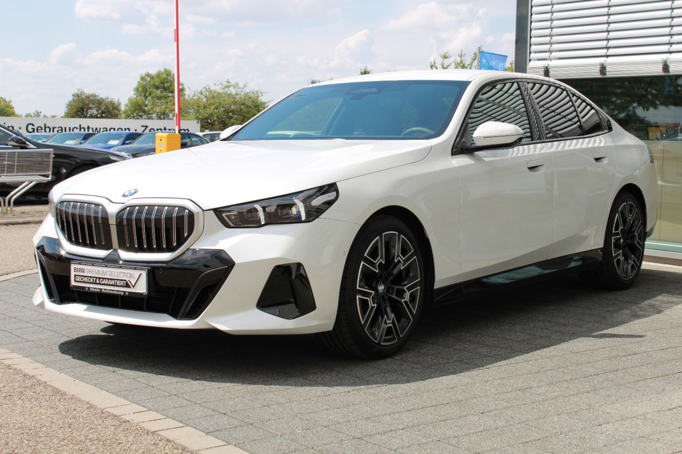 BMW 520d Lim M Sport ACC Harman AHK 360 Komfortsitz