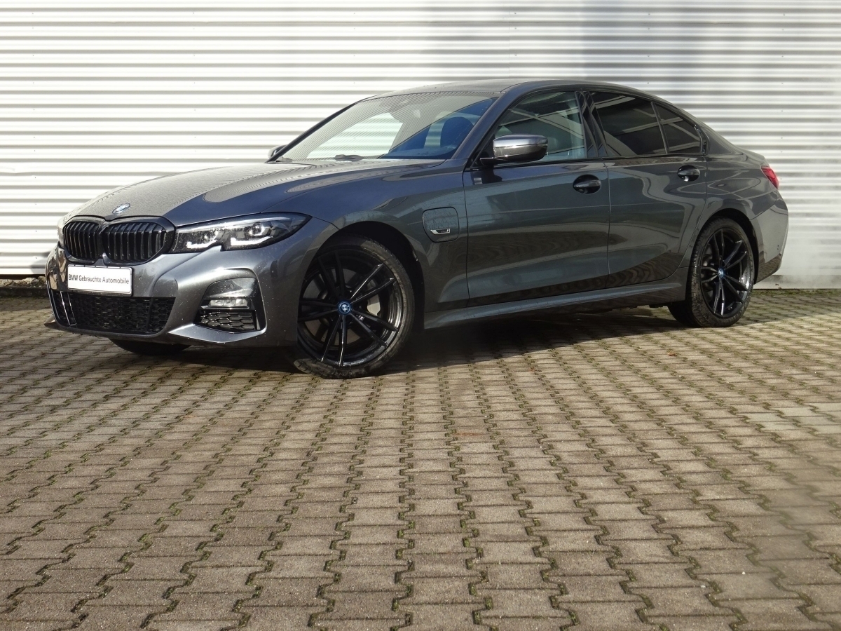BMW 330e xDrive Lim. M Sport LivePro HiFi erwLED SH