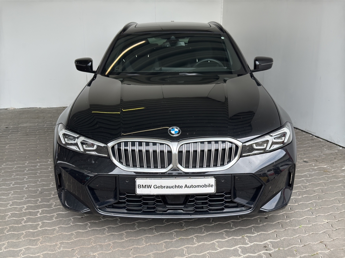 BMW 318iA Tour. M Sport Navi.LED.ACC.AHK.Pano.RüKam