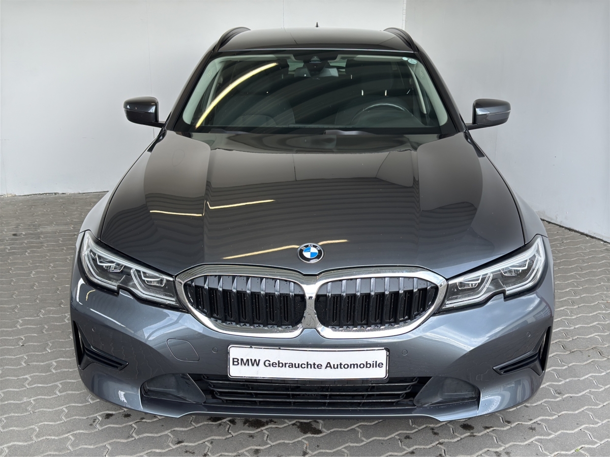 BMW 320dA Tour. LiveCock.Laserl.DriveAss.ParkAss.SHZ
