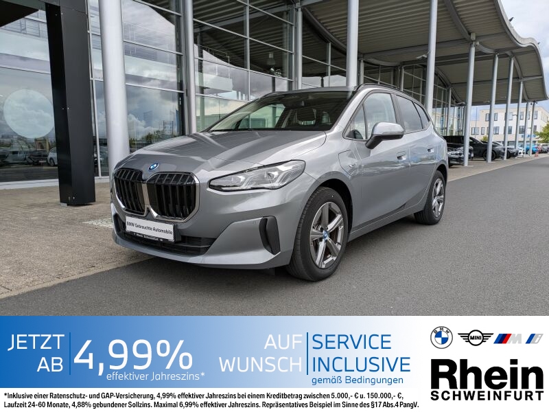 BMW 225e xDrive Active Tourer Glasdach. AHK. HeadUp.