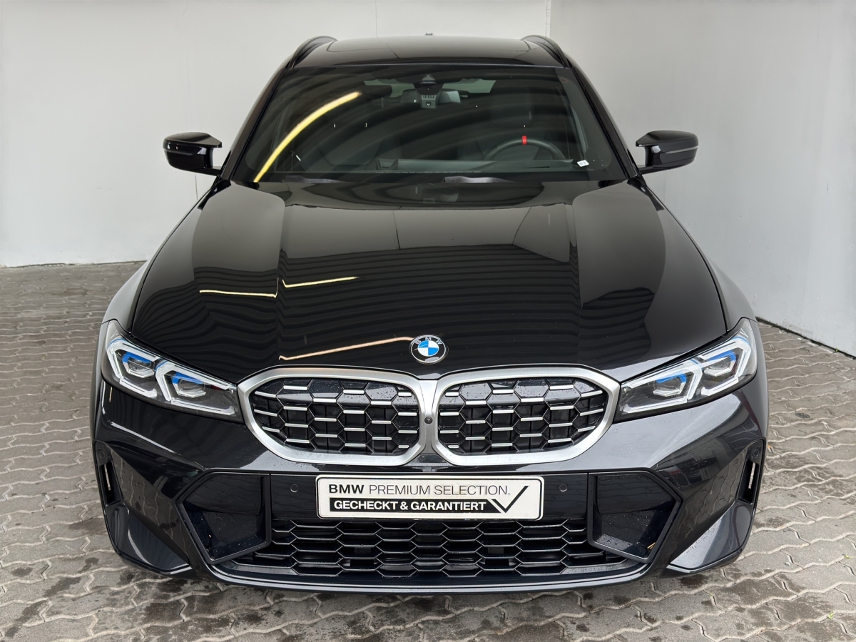BMW M340iA xDrive Tour. M Paket LiveCock.LED.AHK.GSD