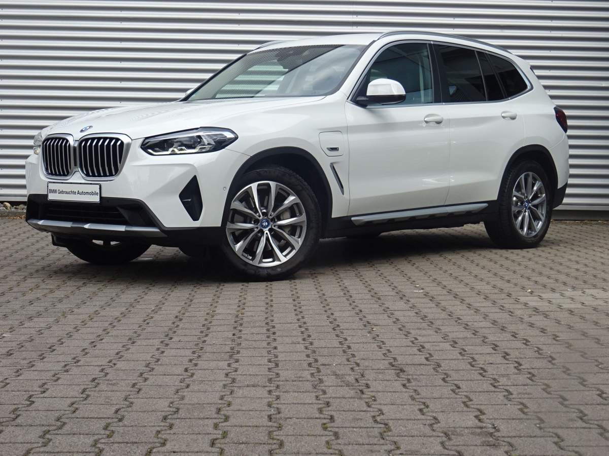 BMW X3 xDrive30e LED LivePro HiFi Kamera AHK