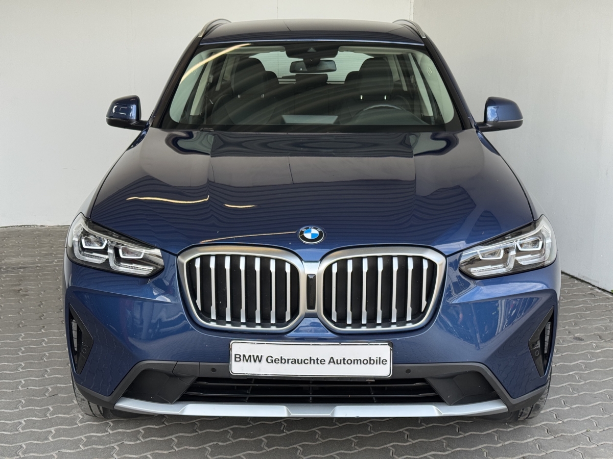BMW X3 xDrive20iA Navi.LED.Sportsz.ParkAss.Telefonie
