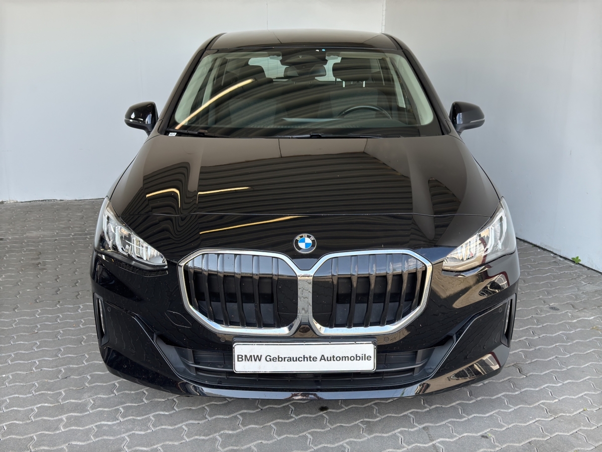 BMW 218iA Active Tourer Navi.ParkAss.Apple.SHZ.RDA