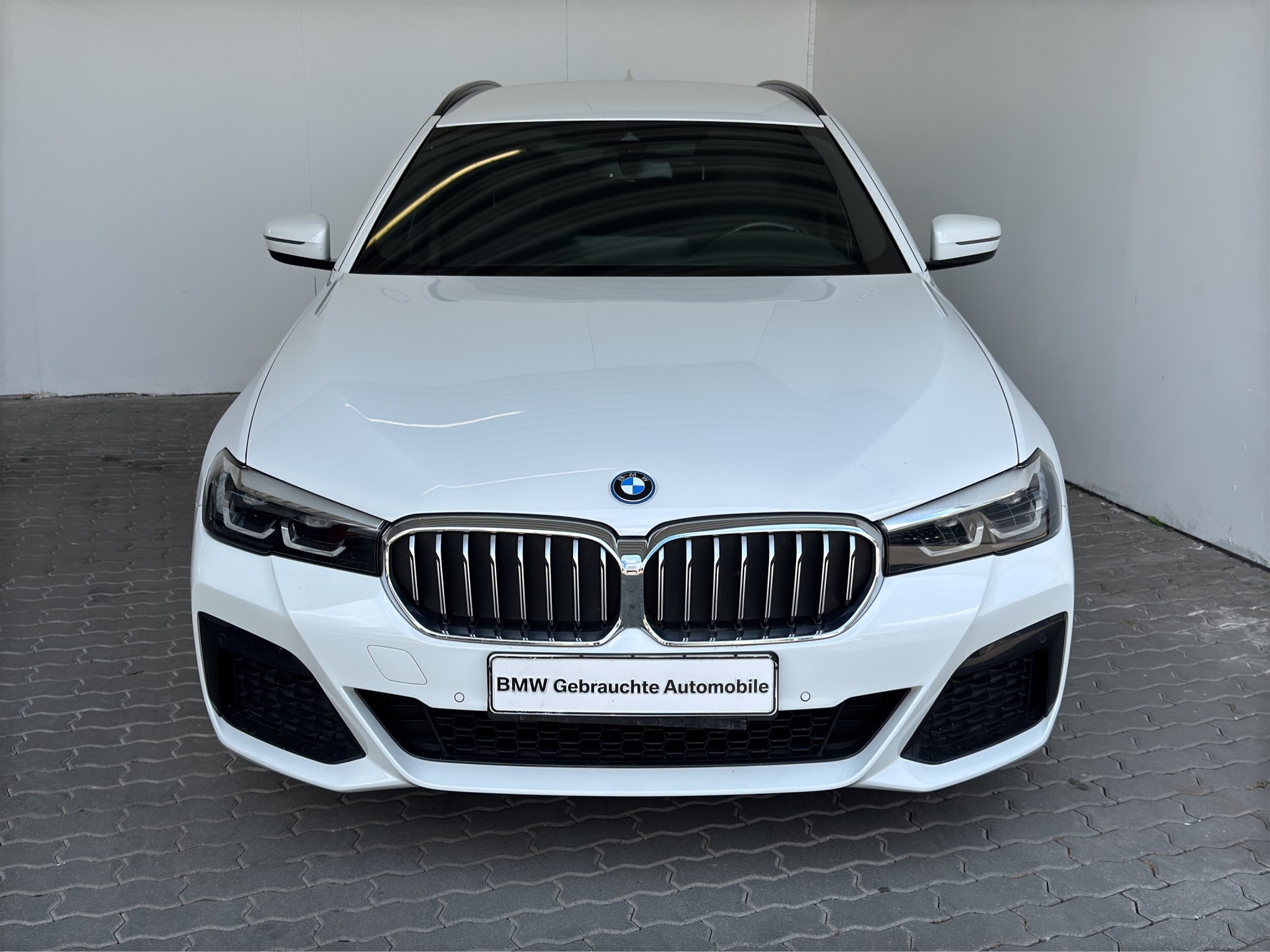 BMW 530e Tour. M Sport LiveCock.AHK.ParkAss.DriveAss