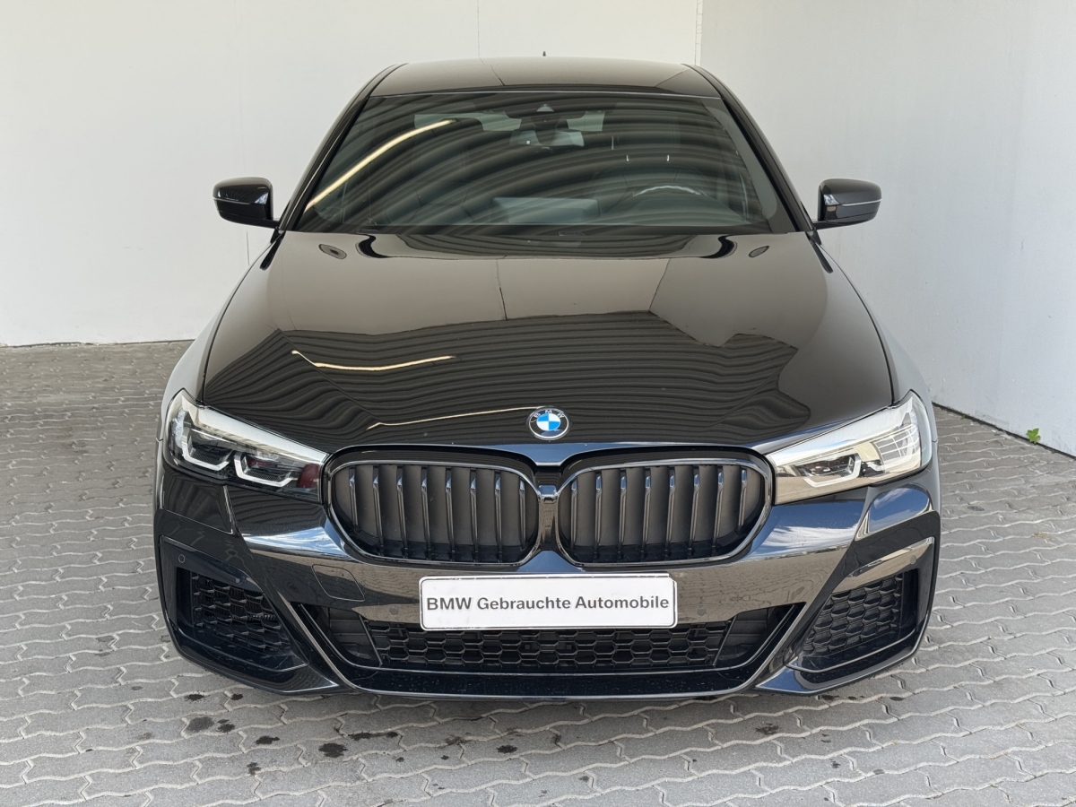 BMW 540iA Lim. M Sport LiveCock.HiFi.Keyl.PDC.SHZ.