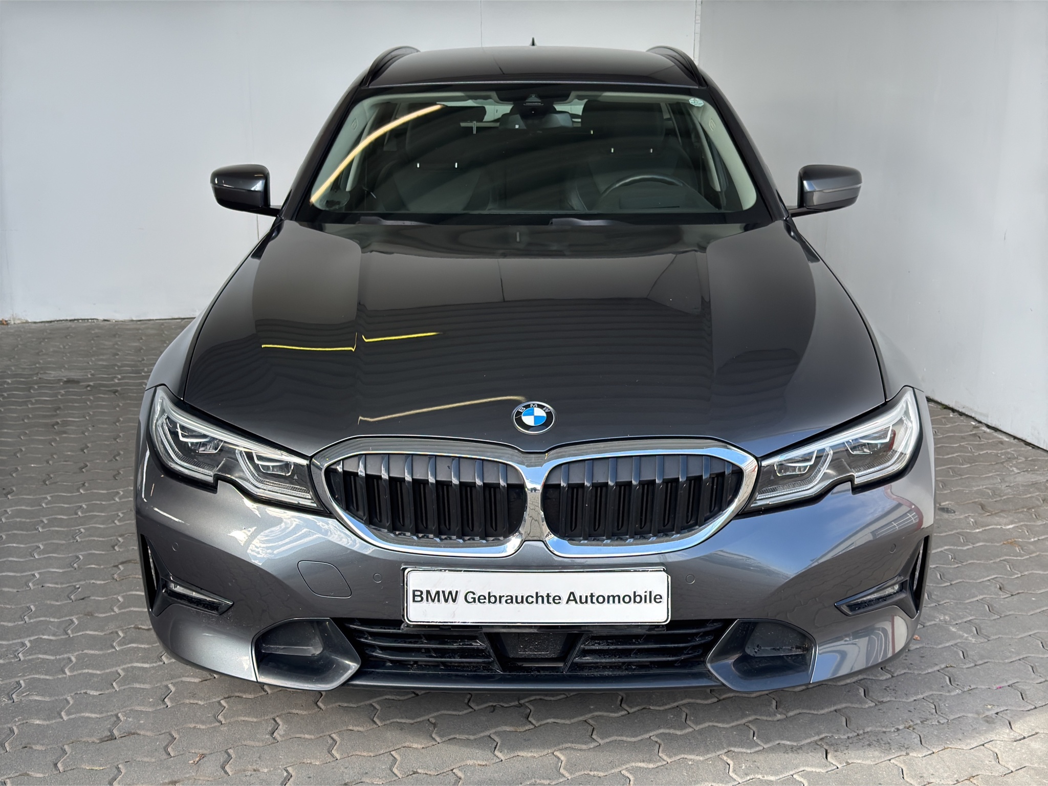 BMW 320dA Tour. Sport Line LiveCock.Laserl.HUD.ACC.