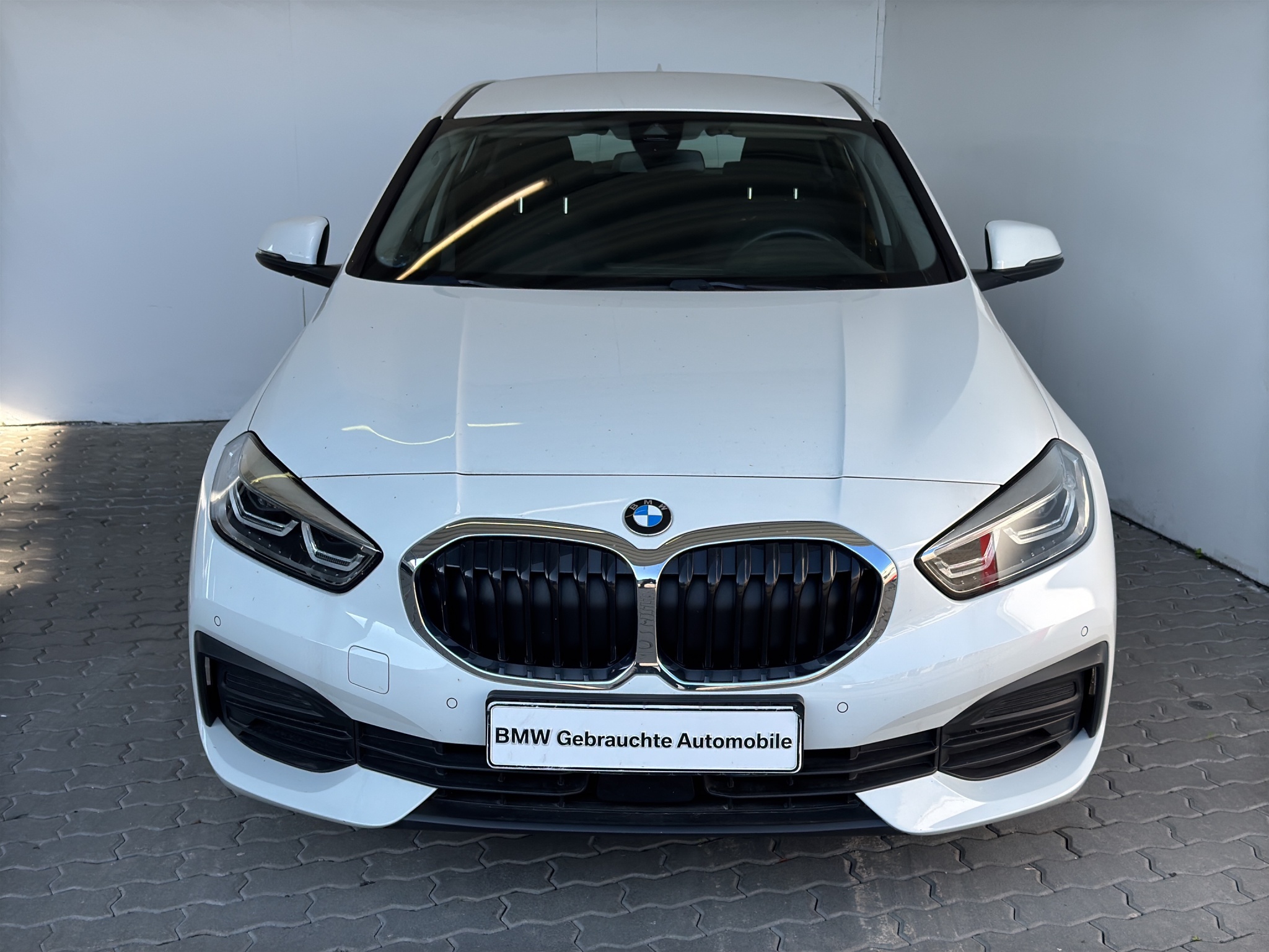 BMW 118i 5-trg.(F40) Advantage LiveCock.PDC.LED.SHZ