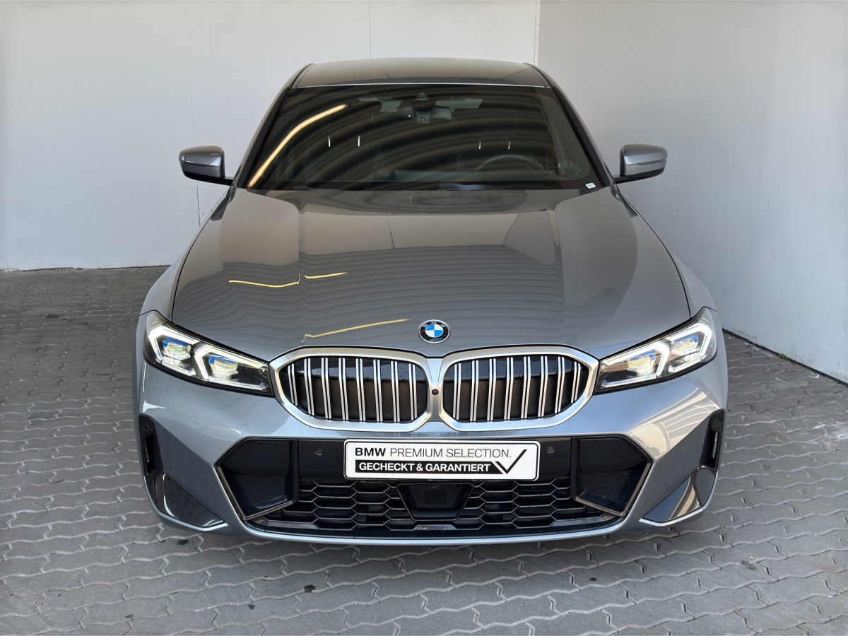 BMW 320dA xDrive Lim. M Sport LiveCock.ACC.AHK.LED.