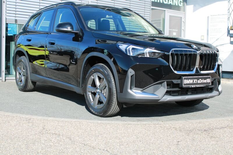 BMW X1 sDrive18i  Premiumpaket AHK verf&uuml;gbar
