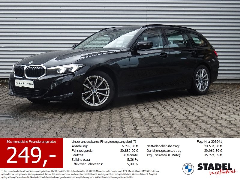 BMW 318i Tour. Widescreen Live+ Schaltwippen PDC SH