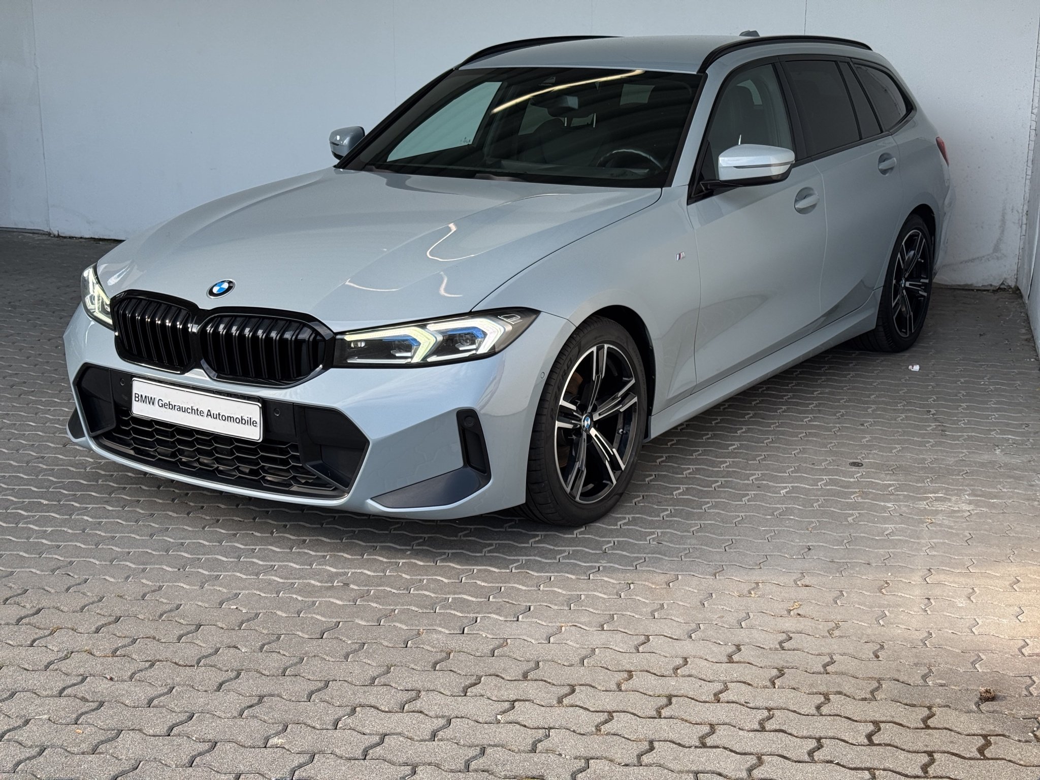 BMW 320dA Touring M Sport Navi.LED.Harm&Kard.R&uuml;kamer