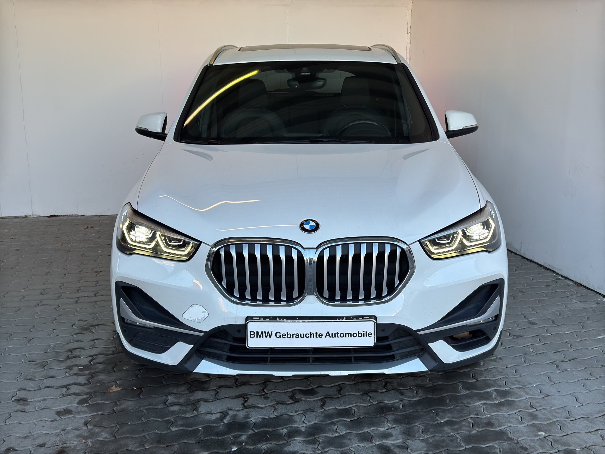 BMW X1 sDrive18i xLine Navi.LED.PGD.RFK.Sportsz.PDC