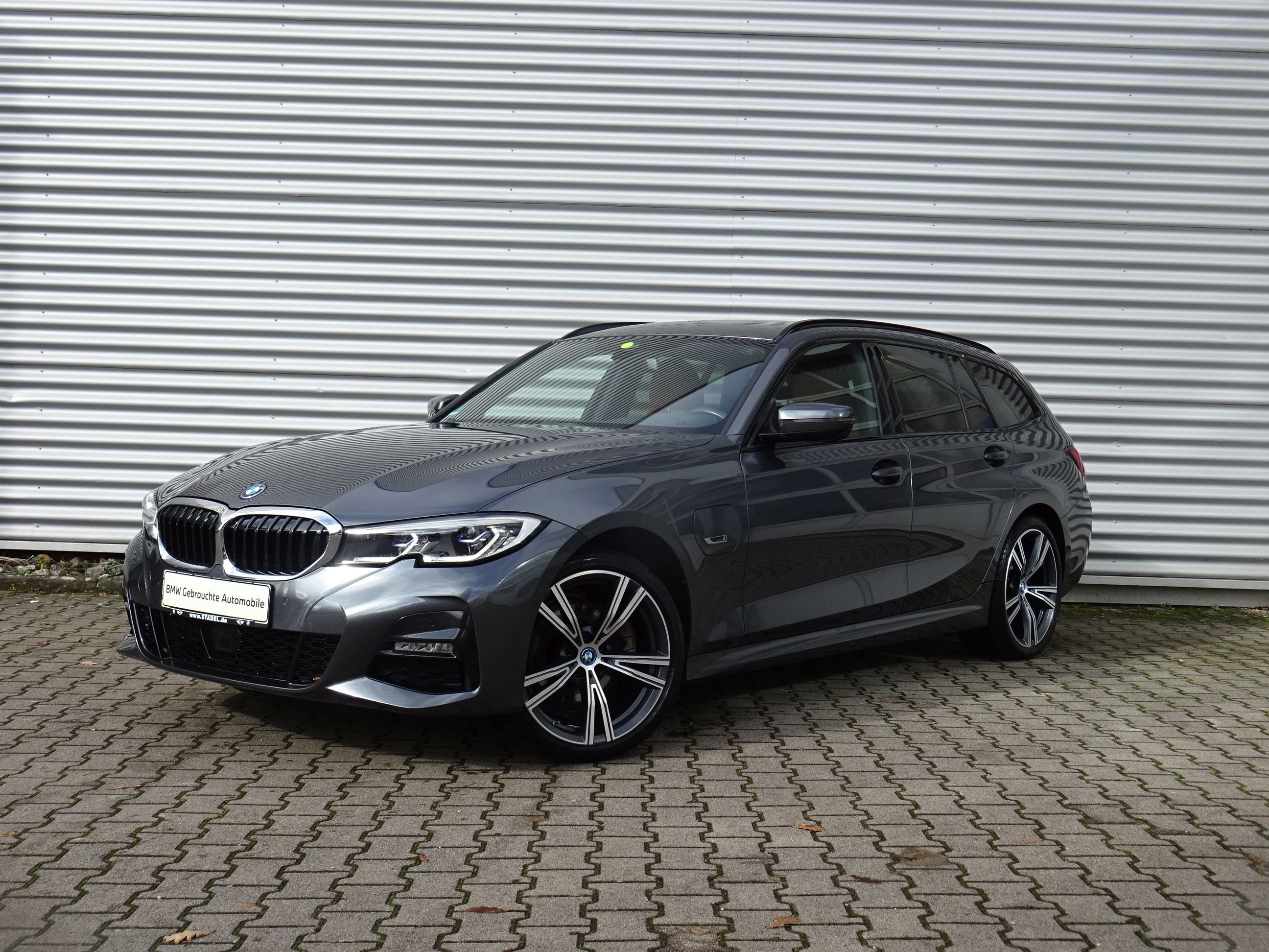 BMW 320e xDrive Tour. M Sport Laser ACC HiFi AHK SH