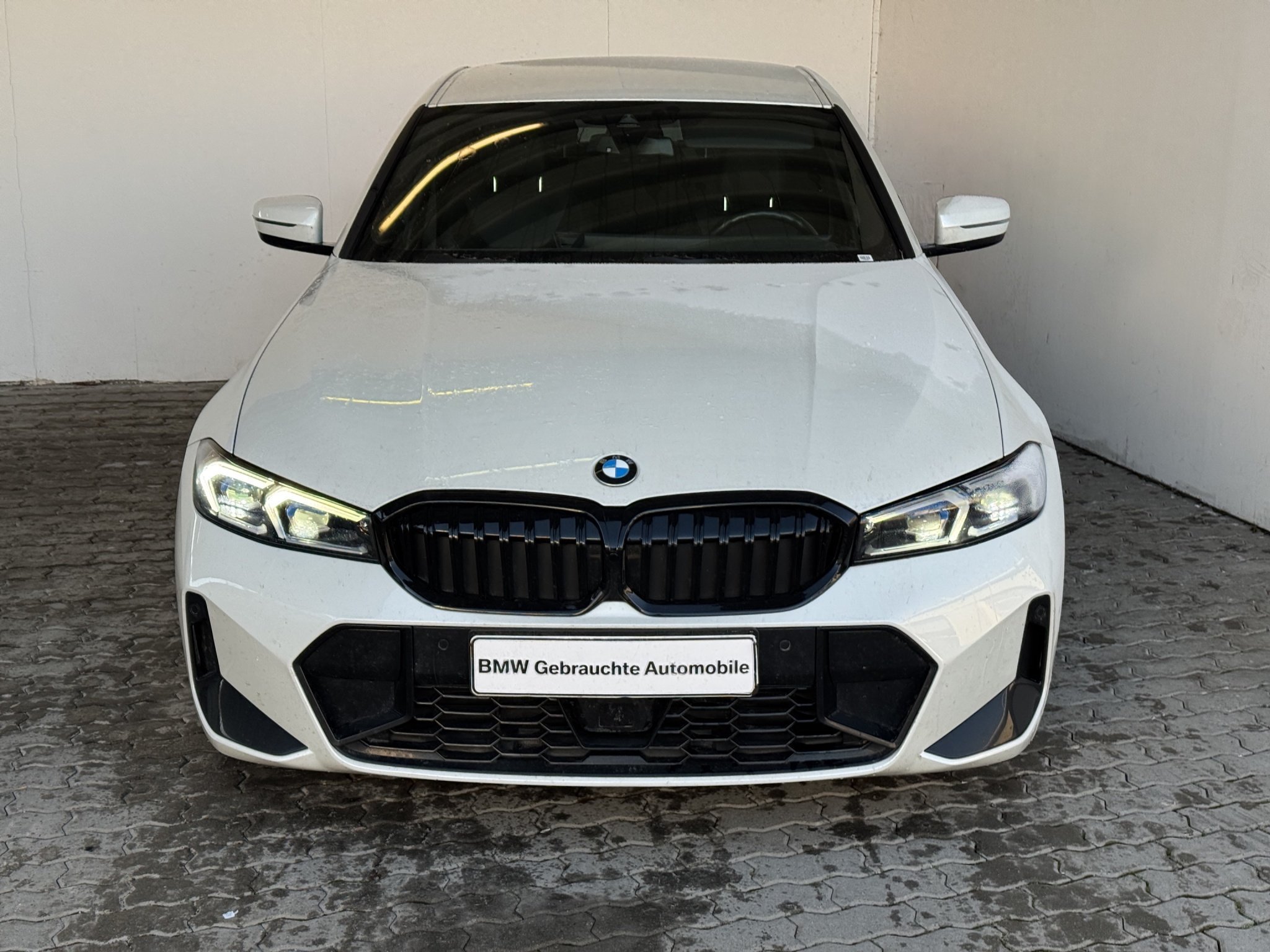BMW 320dA Lim. M Sport NaviProf.ACC.DriveAss.Keyl.PA
