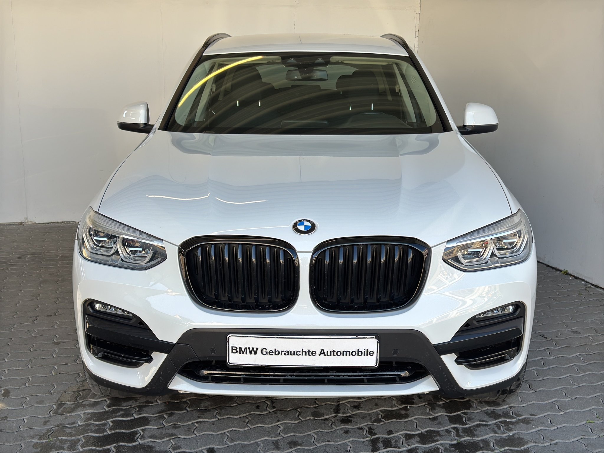 BMW X3 xDrive20dA Advantage Navi.LED.ParkAss.SHZ.AHK