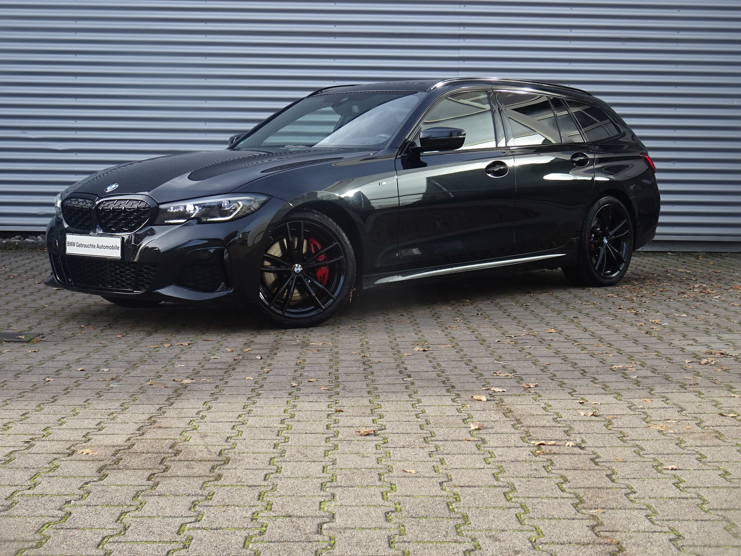 BMW M340d xDrive Tour. Laser Pano Standheiz AHK HuD