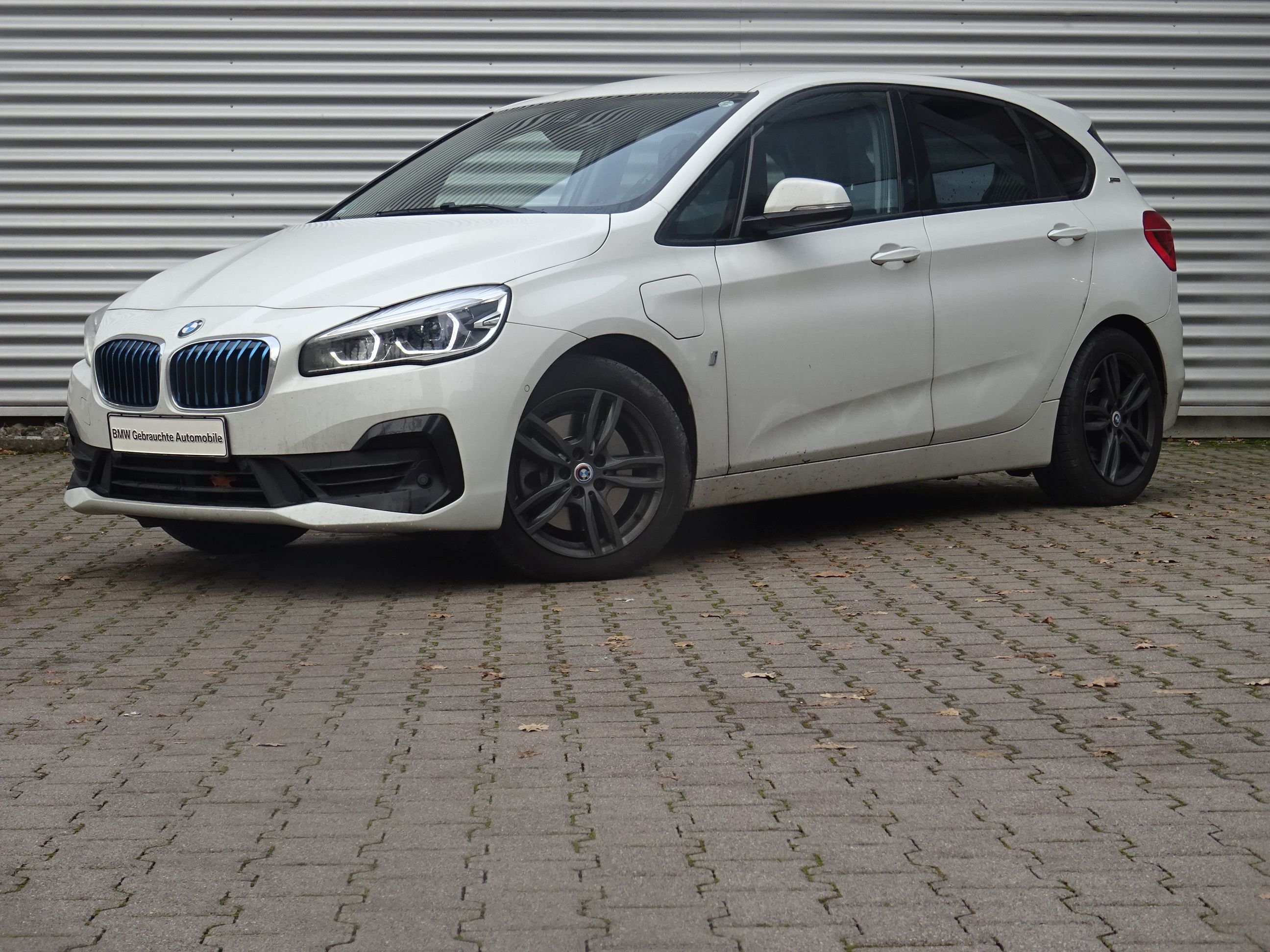 BMW 225xe  Active Tourer Advantage LED Navi ACC SH