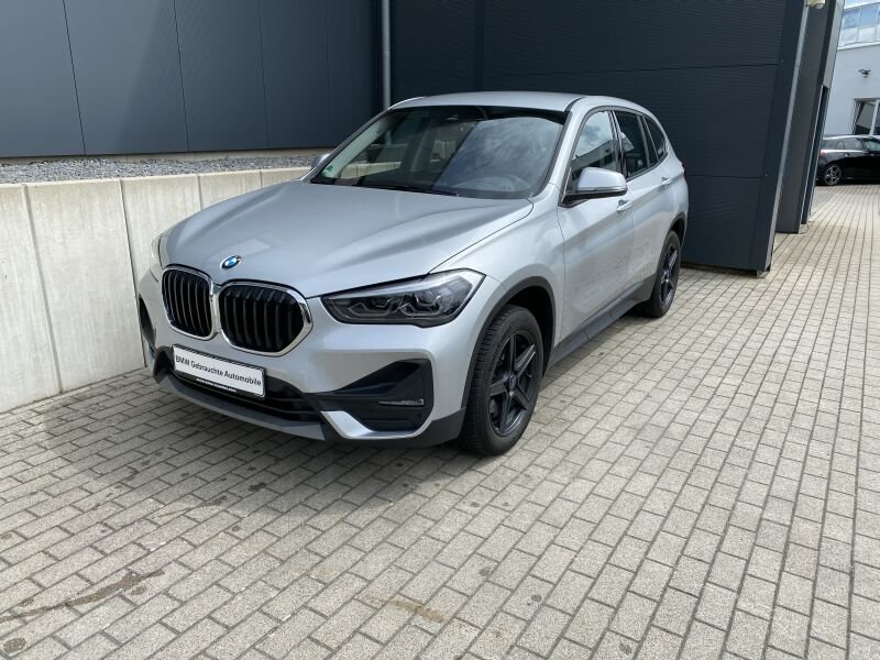 BMW X1 sDrive18d AHK/LED/NAVI/ParkAssi/TEMPO/SH