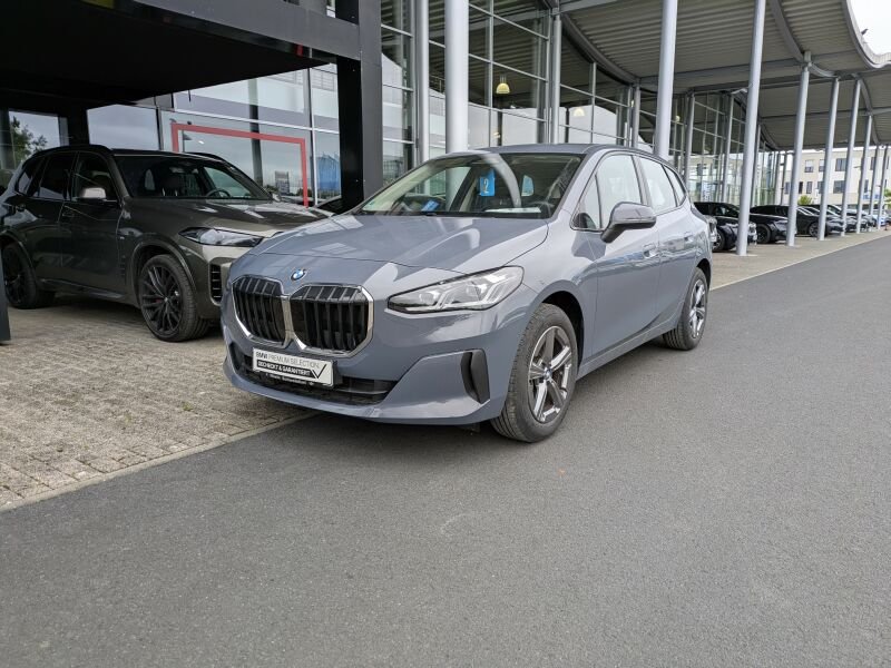 BMW 220i Active Tourer LED. SH. Kamera. Park.Ass.