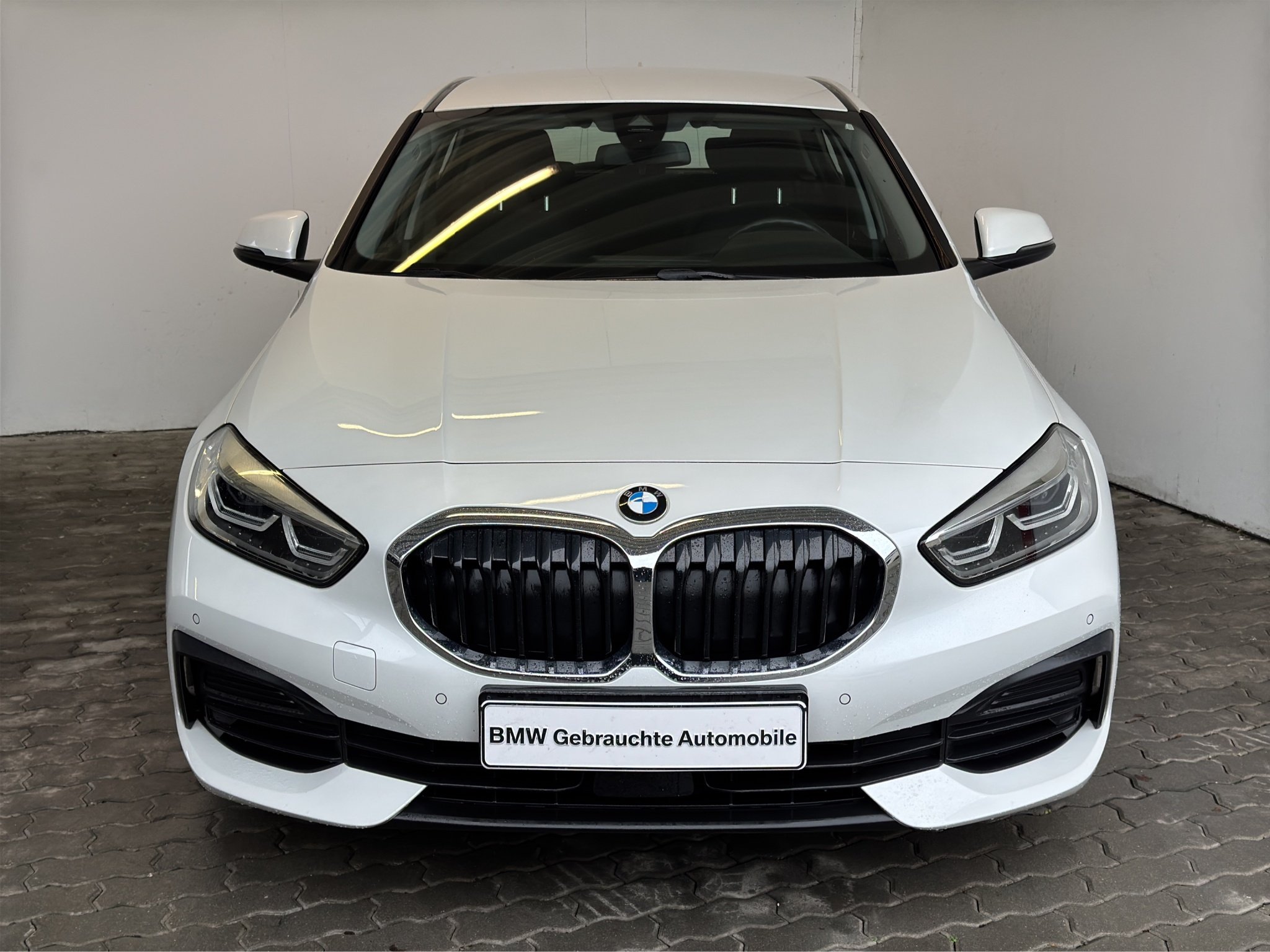 BMW 118i 5-trg.(F40) Advantage LiveCock.LED.PDC.Temp