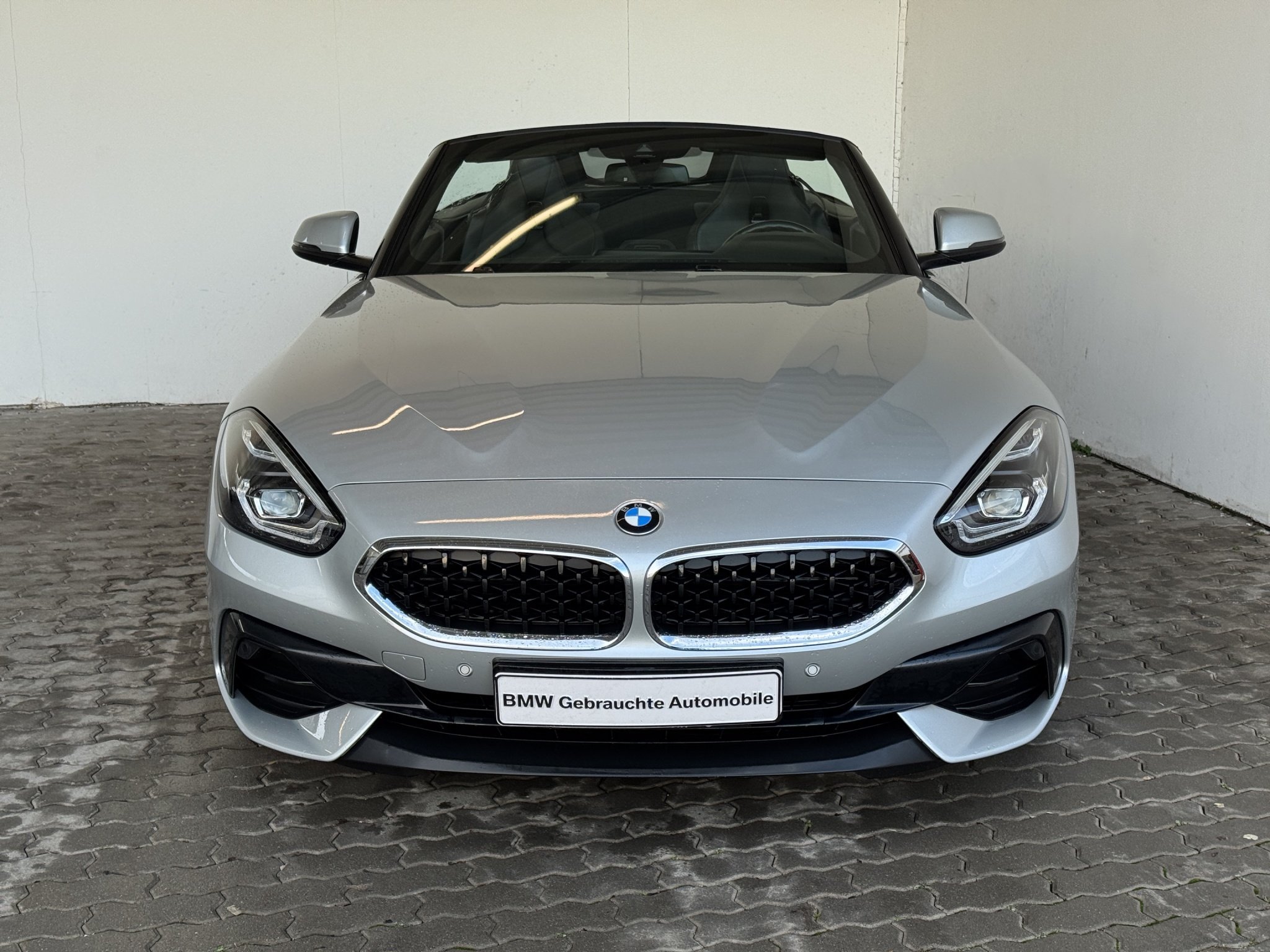 BMW Z4 sDrive20iA Advantage LiveCock.PDC.H/K.Tempo.