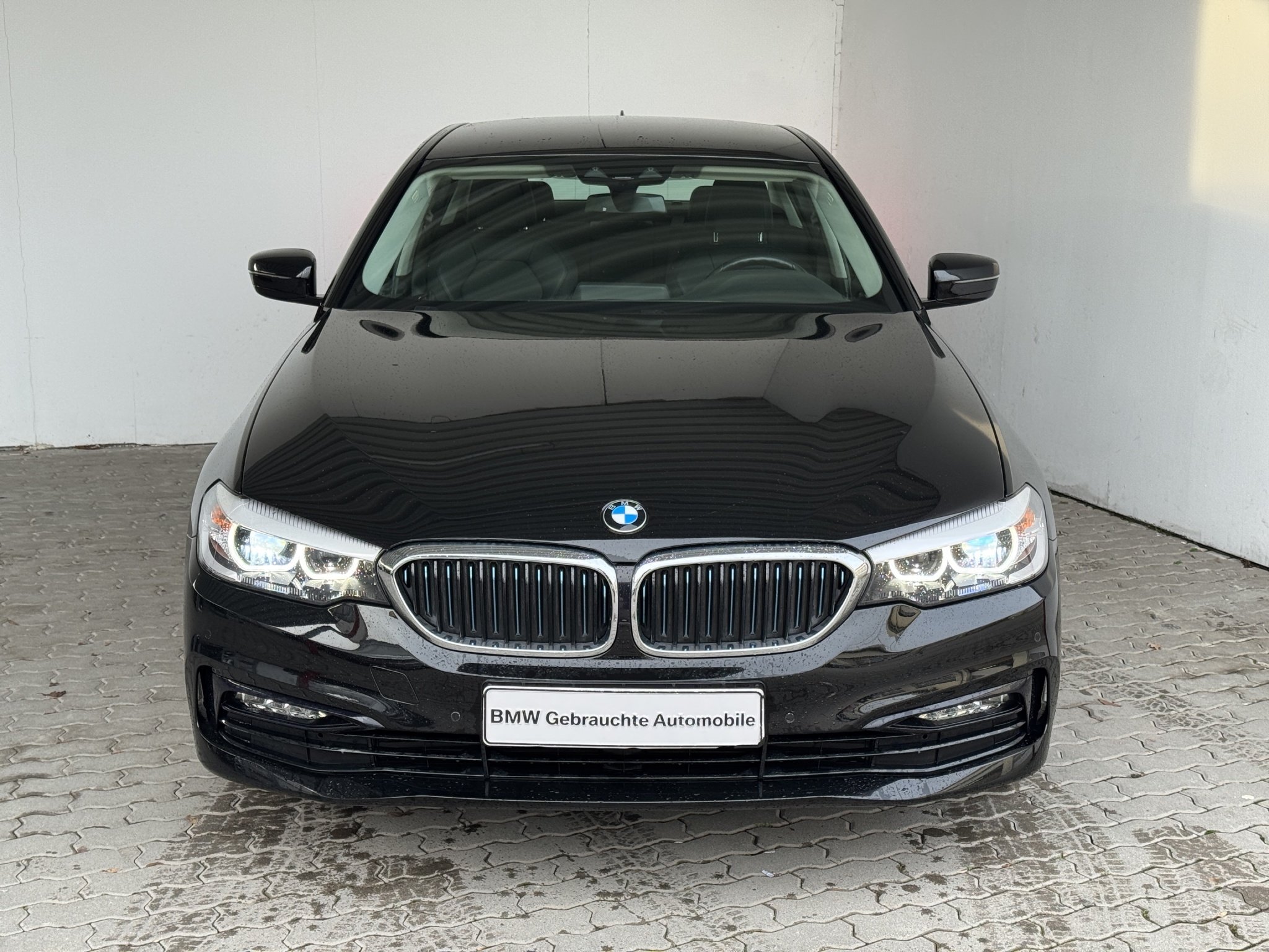 BMW 530e  Lim. Sport Line Navi.Klimaaut.PDC.SHZ.DuLa