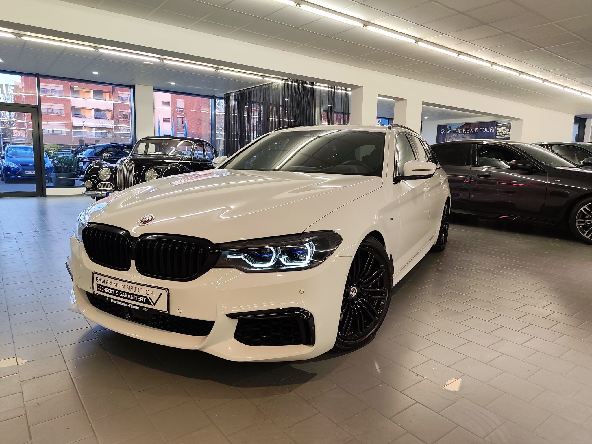 BMW 530dA xDrive Touring M Sportpaket TOP Zustand!!!
