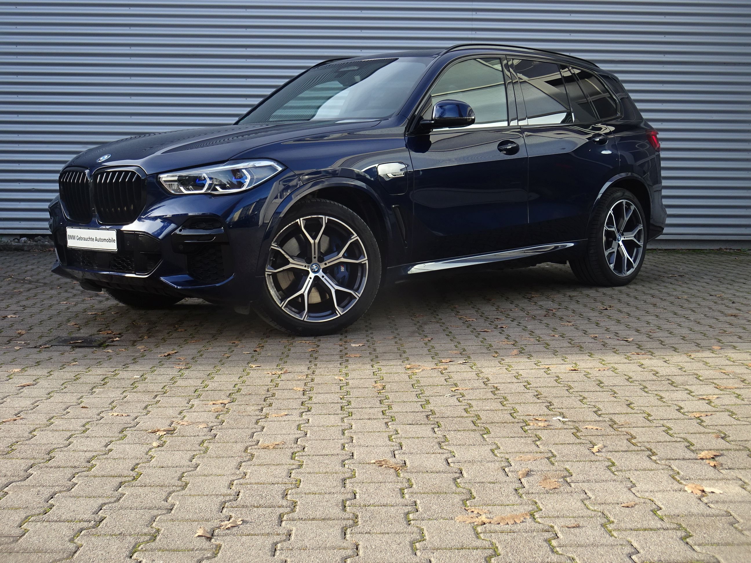 BMW X5 xDrive45e M Sport Laser HuD HiFi-B&W AHK Pano