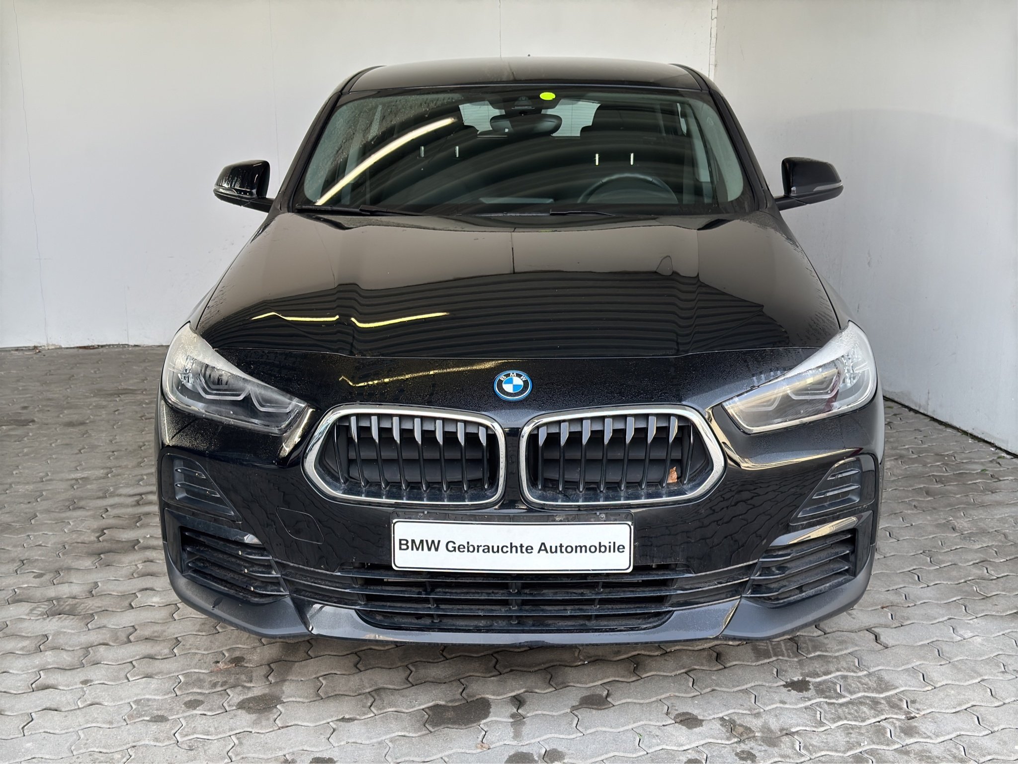 BMW X2 xDrive25e Advantage Navi.LED.PDC.SHZ.MFL.Temp