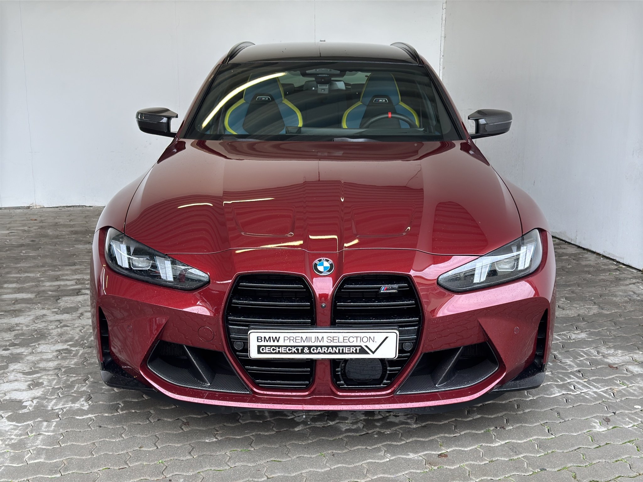 BMW M3 Competition M xDrive Tour. LiveCock.LED.ParkA